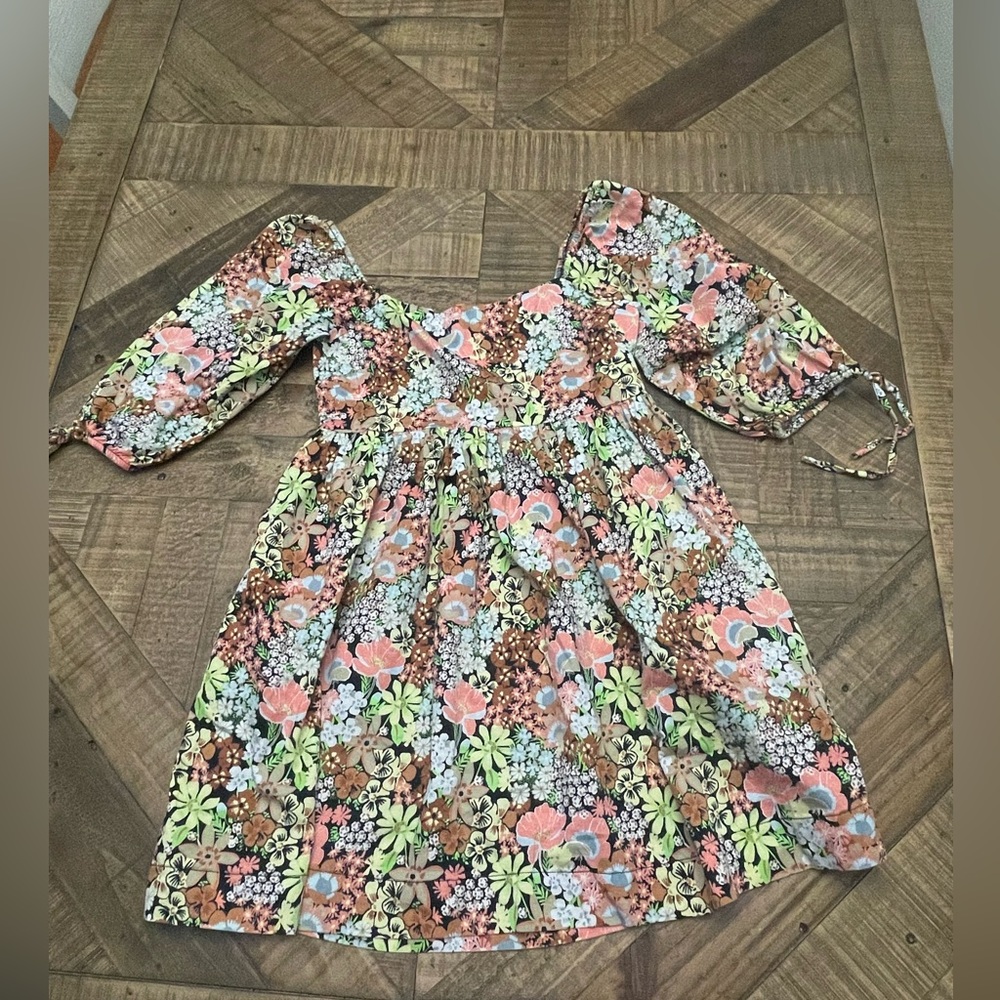 Forever 21 Floral Mini Dress with Puff Sleeves